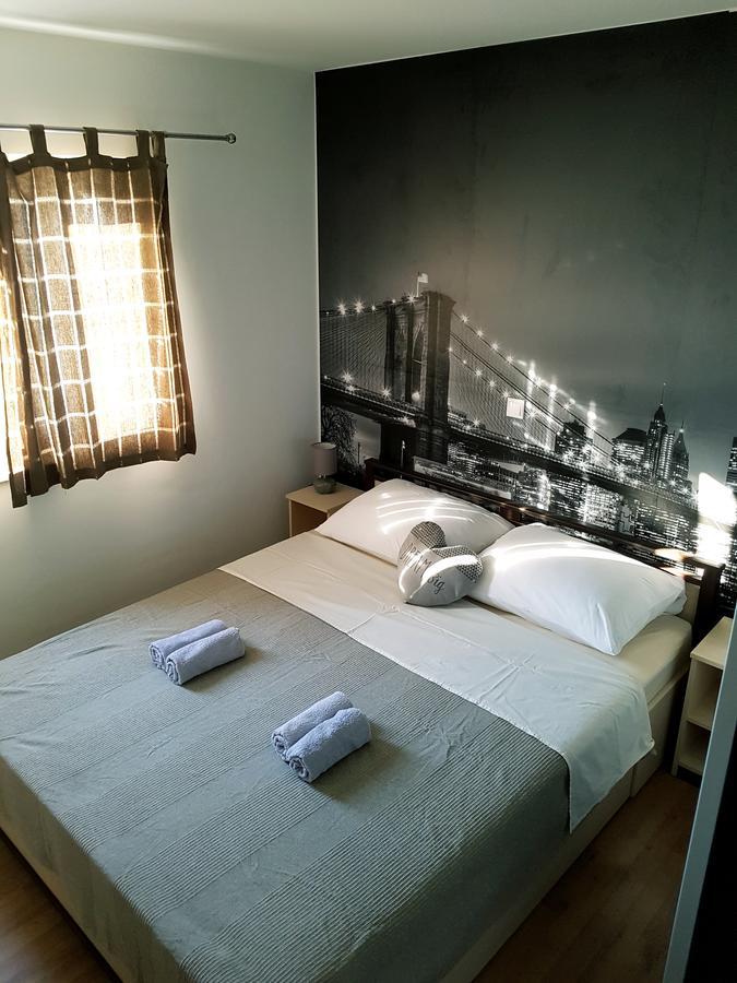 Apartments Kalajica Trogir Eksteriør bilde