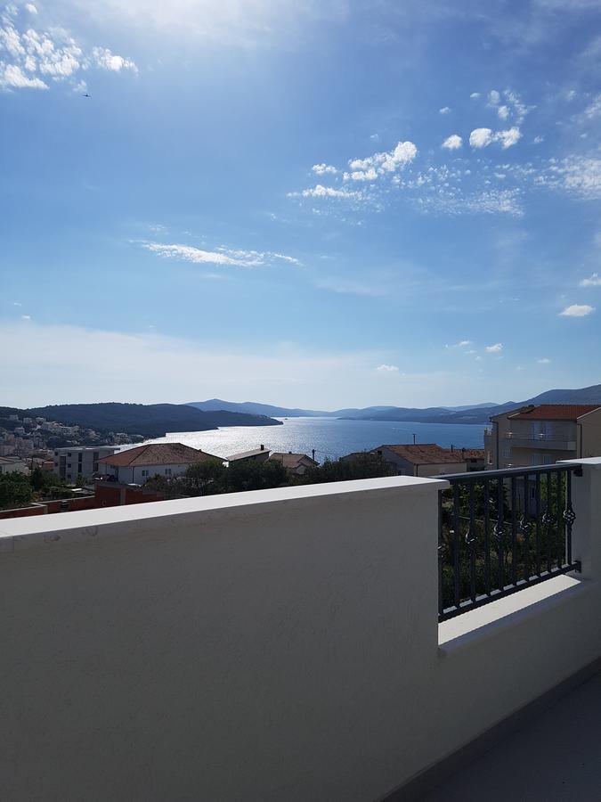 Apartments Kalajica Trogir Eksteriør bilde